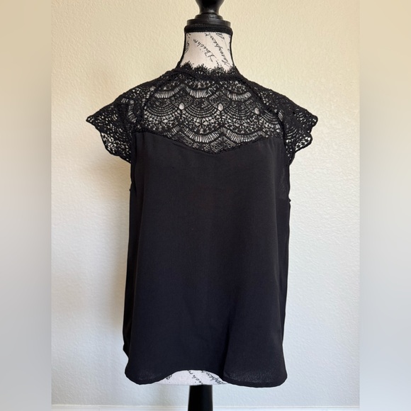 Tops - Elegant Black Lace Women's Top